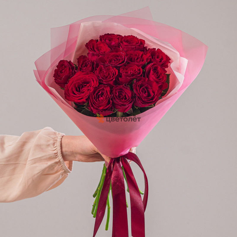 Букет из 15 красных роз